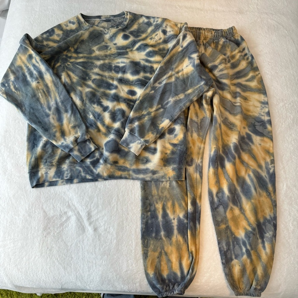 Urban Outfitters Tie-Dye Sweat Set